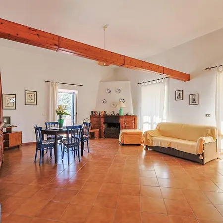 Casa *